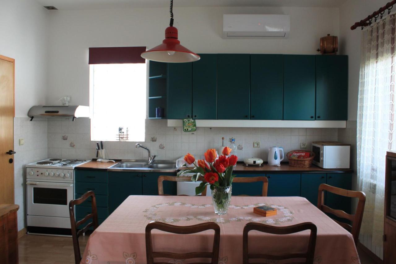 Boulevard Garden House - Free And Save Parking In The Locked Yard Чуприя Экстерьер фото